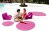 Vondom Agatha Outdoor Teppich pink mit Stuhl Tisch
